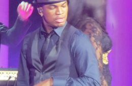 Ne-Yo_with_Jennifer_Hudson_IMG_4440